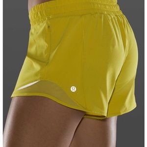 Lululemon Hotty Hot Short II *Long 4" Size 12